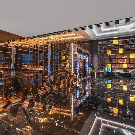 Grand Sapphire Casino, High Floor, Sea View Apartment