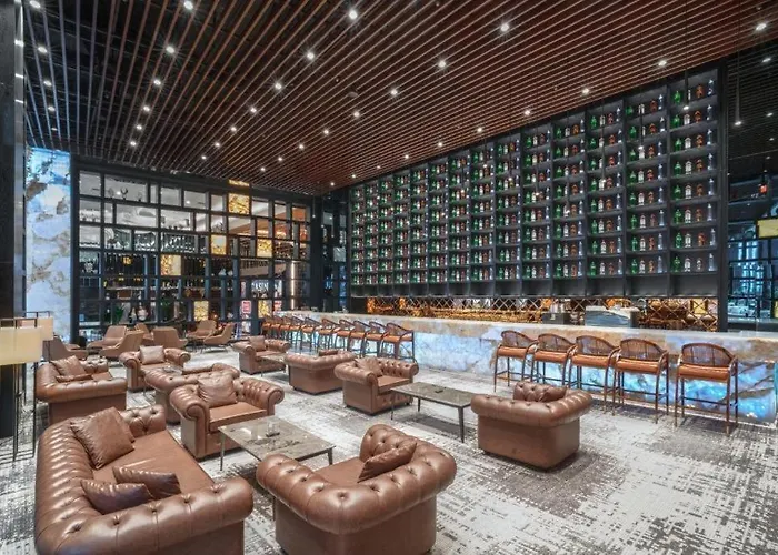 Grand Sapphire Casino, High Floor, Sea View Appartement Lythrodhondas