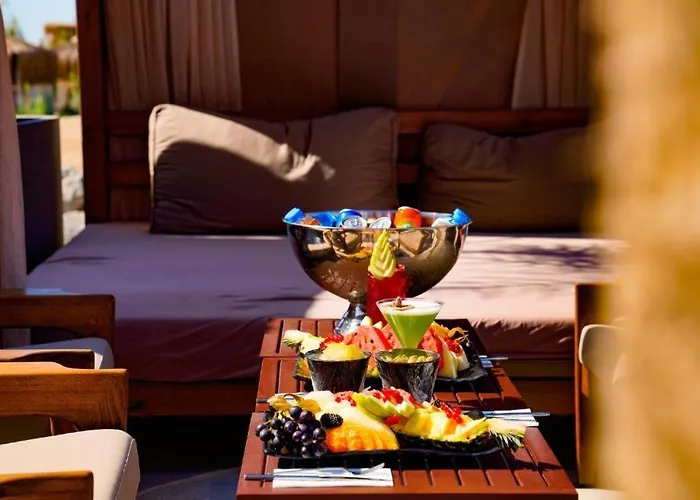 Grand Sapphire Casino, High Floor, Sea View *